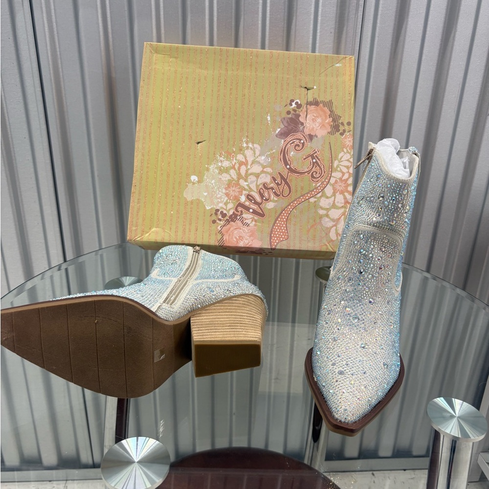 Buckle Glittery Blue Heeled Boots